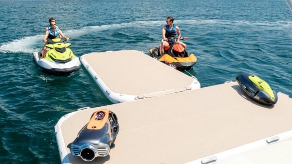 Yachtbeach Platform 4.1 Premium, Pearl White - Image 3