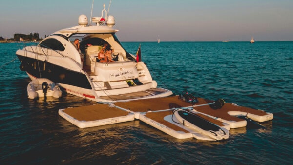 Yachtbeach Foil Dock Single 2.05m x 2.05m - Image 8